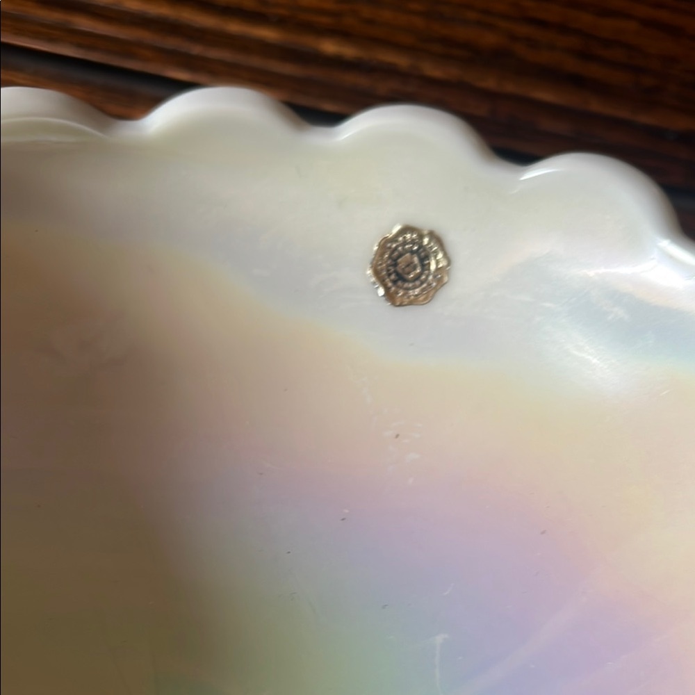 Vintage Westmoreland opalescent milk glass dolphin bowl compote footed. - Picture 4 of 5
